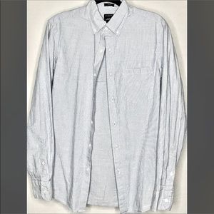 J. Crew. Mens linen button down. Size small. Designed for men, worn by all✨🦄